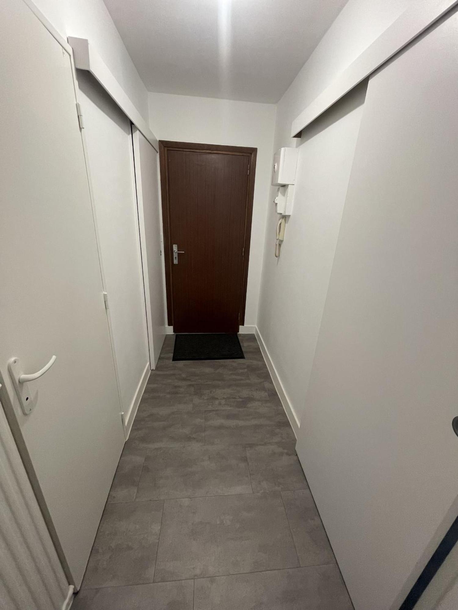 Logement Neuf A Proximite Du Centre Ville Avec Parking Limoges Kültér fotó