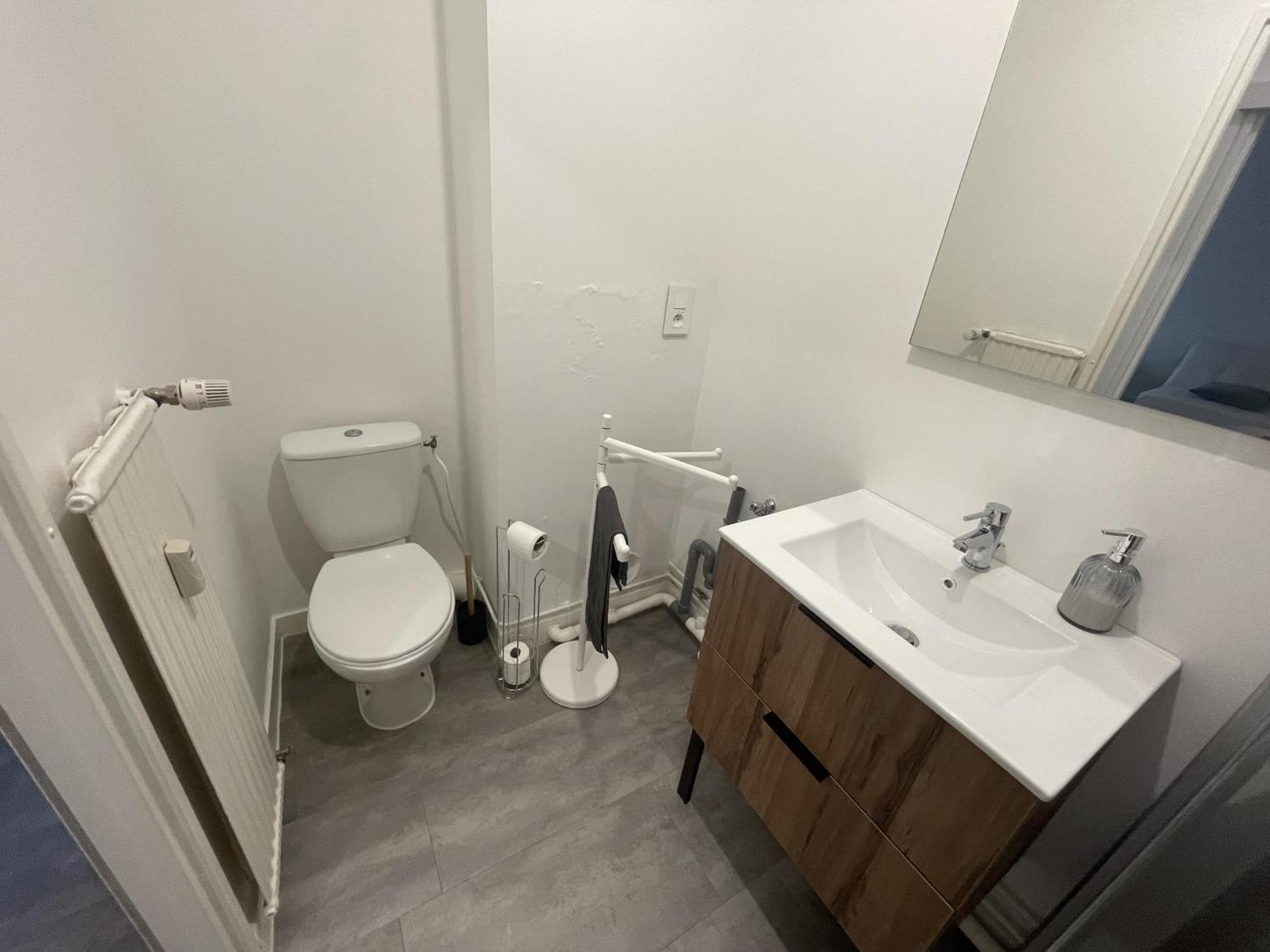 Logement Neuf A Proximite Du Centre Ville Avec Parking Limoges Kültér fotó